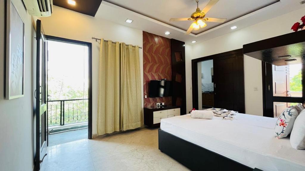 Olive Service Apartments - Greater Kailash New Delhi Eksteriør bilde